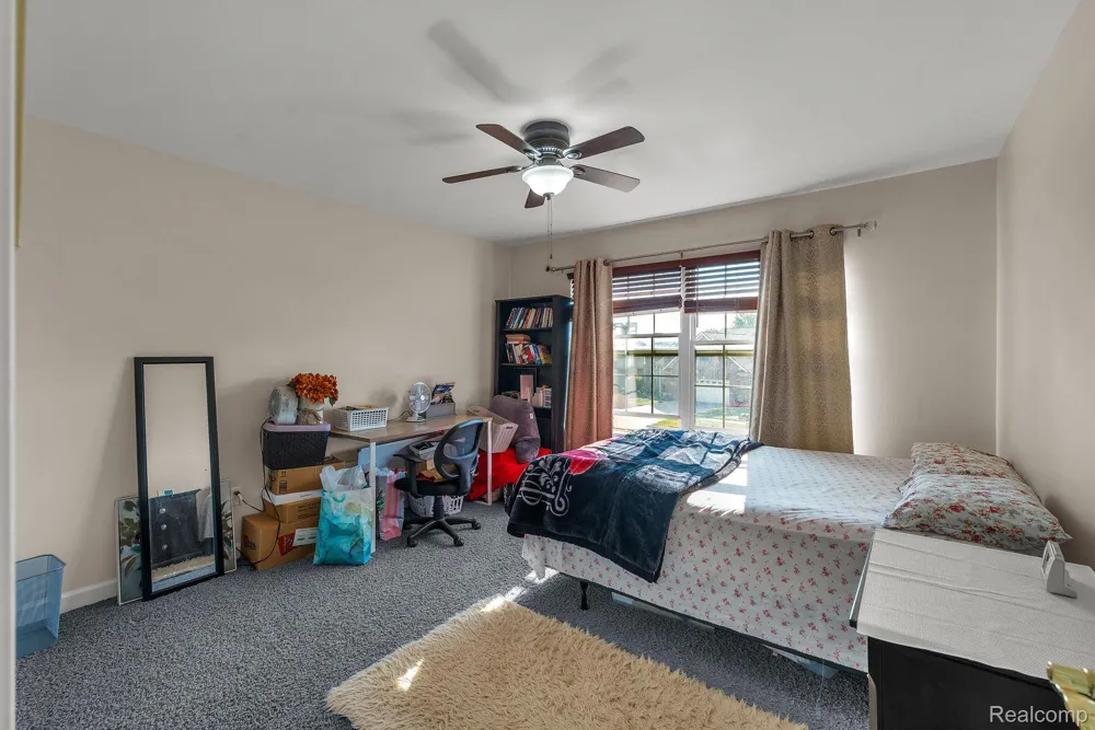 26923 Pepperwood Drive Woodhaven City, MI 48183