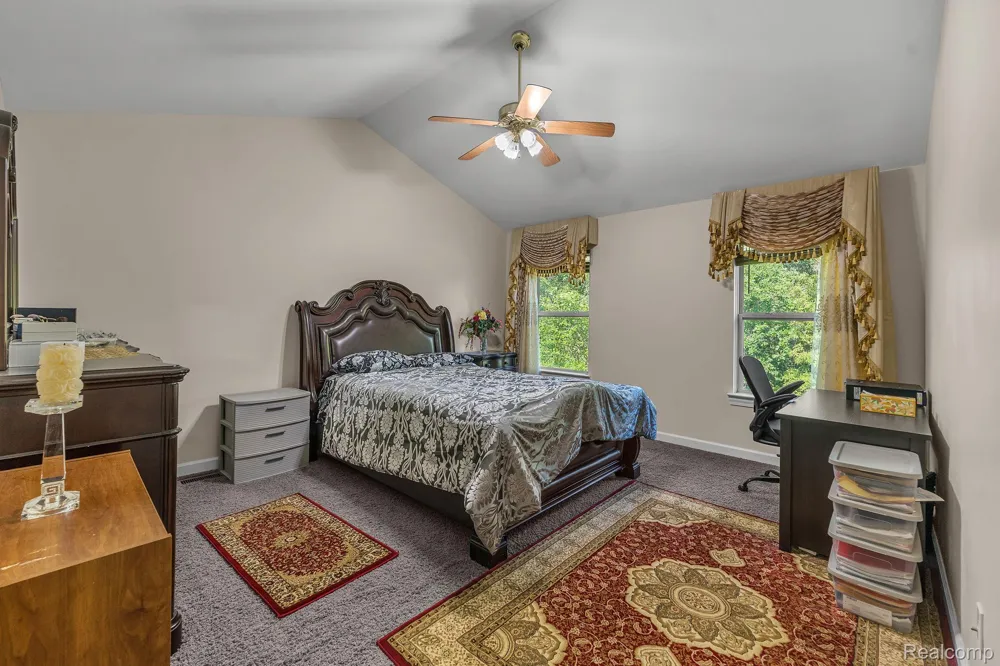 26923 Pepperwood Drive Woodhaven City, MI 48183