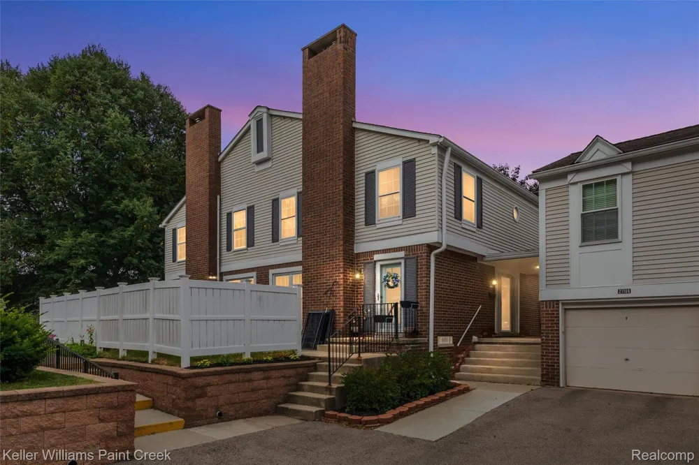 21110 E Glen Haven Circle Novi City, MI 48167