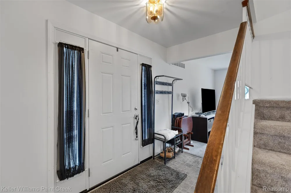 21110 E Glen Haven Circle Novi City, MI 48167