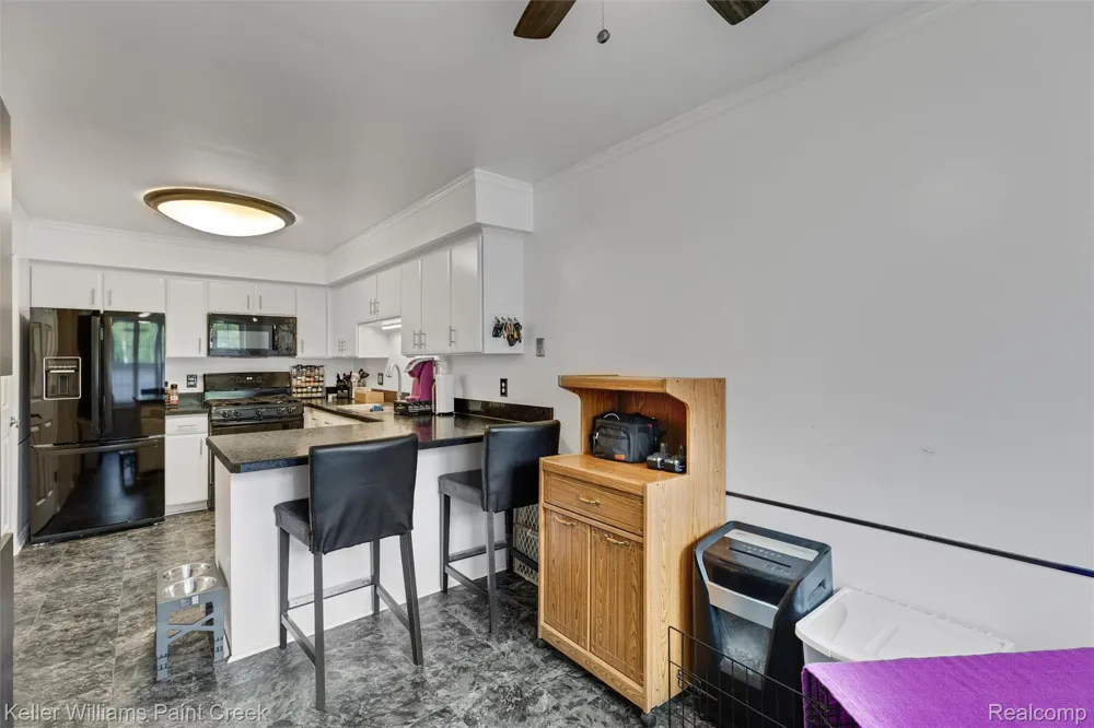 21110 E Glen Haven Circle Novi City, MI 48167