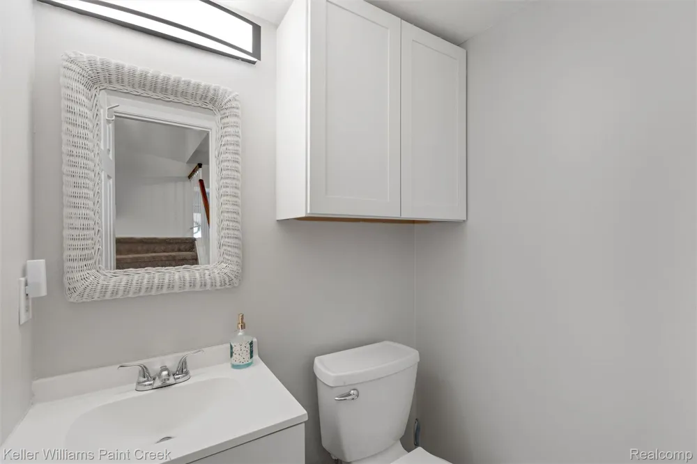 21110 E Glen Haven Circle Novi City, MI 48167
