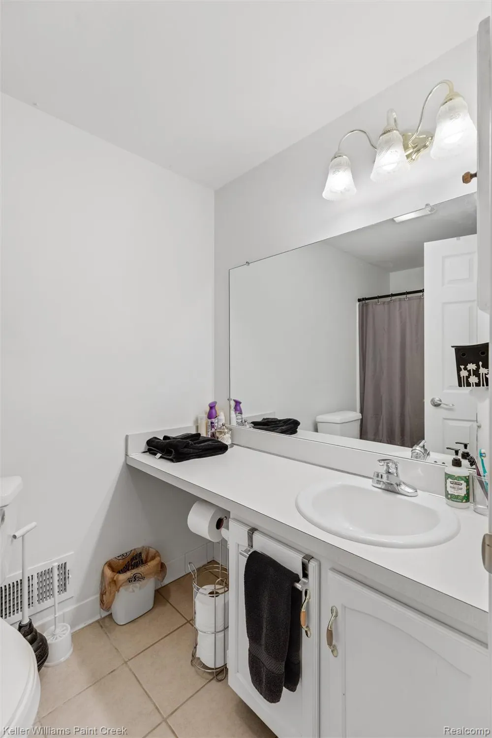 21110 E Glen Haven Circle Novi City, MI 48167