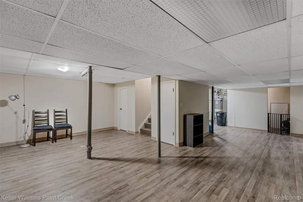 21110 E Glen Haven Circle Novi City, MI 48167