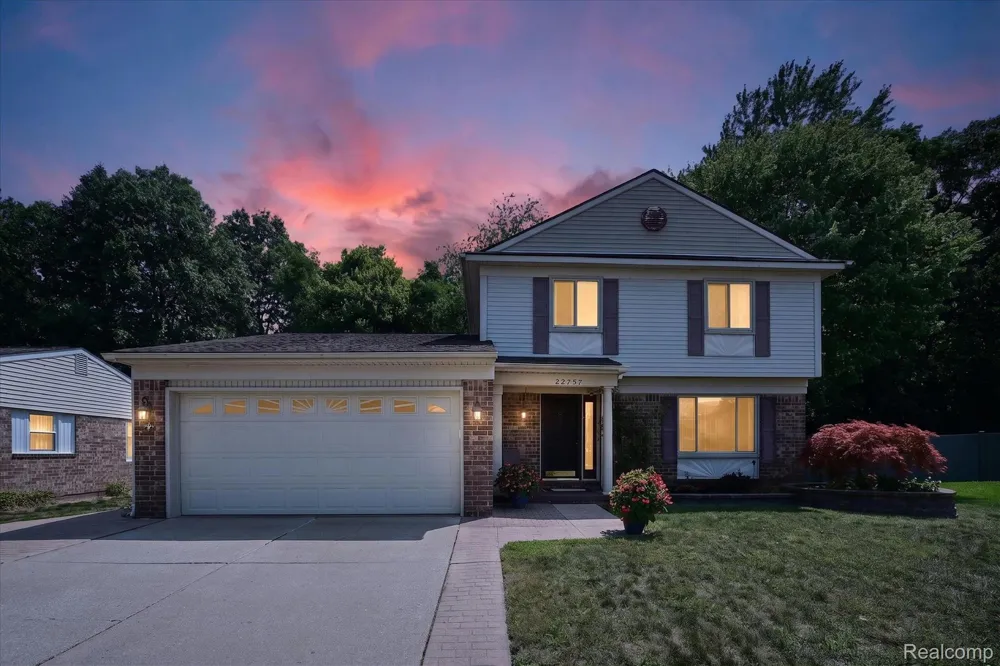22757 Forestbrook Lane Brownstown Charter Township, MI 48134