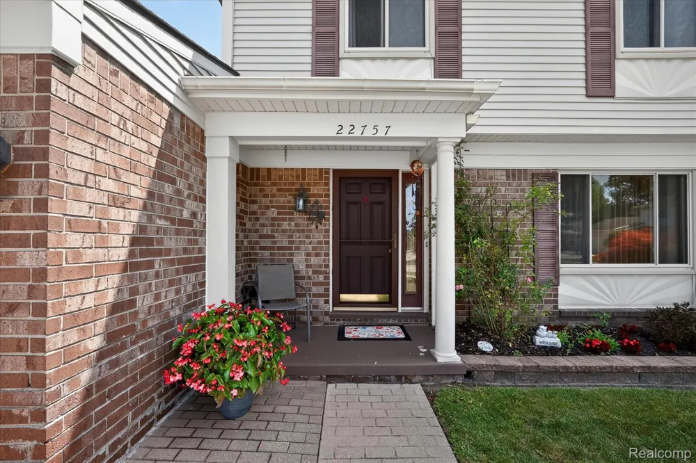 22757 Forestbrook Lane Brownstown Charter Township, MI 48134