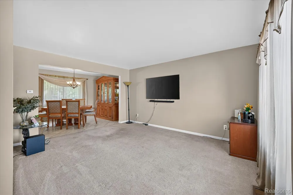 22757 Forestbrook Lane Brownstown Charter Township, MI 48134
