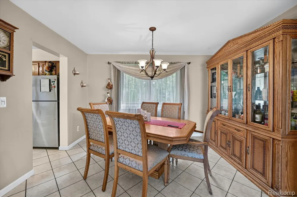 22757 Forestbrook Lane Brownstown Charter Township, MI 48134
