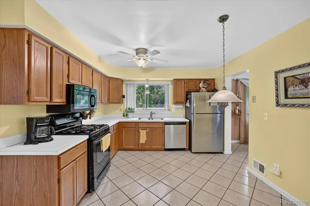 22757 Forestbrook Lane Brownstown Charter Township, MI 48134