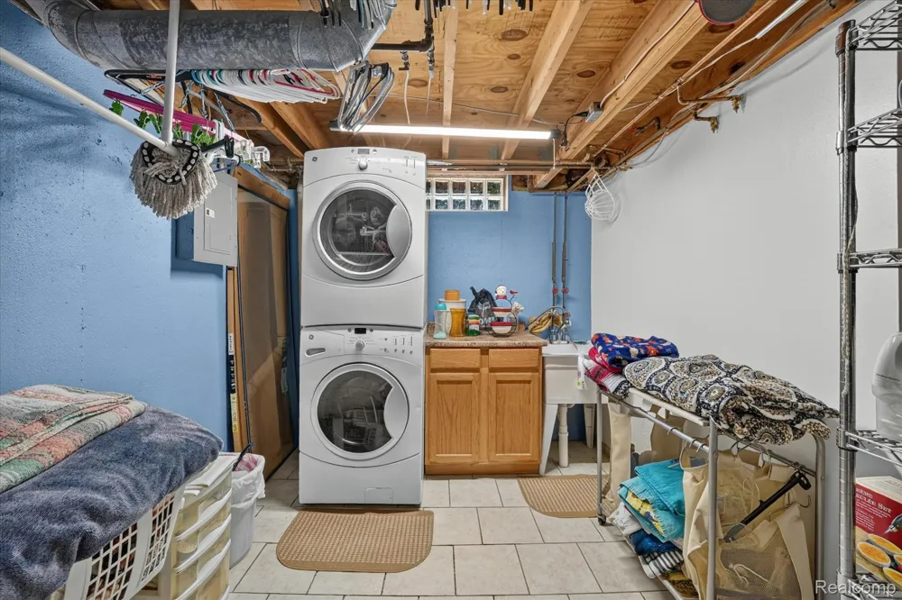 22757 Forestbrook Lane Brownstown Charter Township, MI 48134