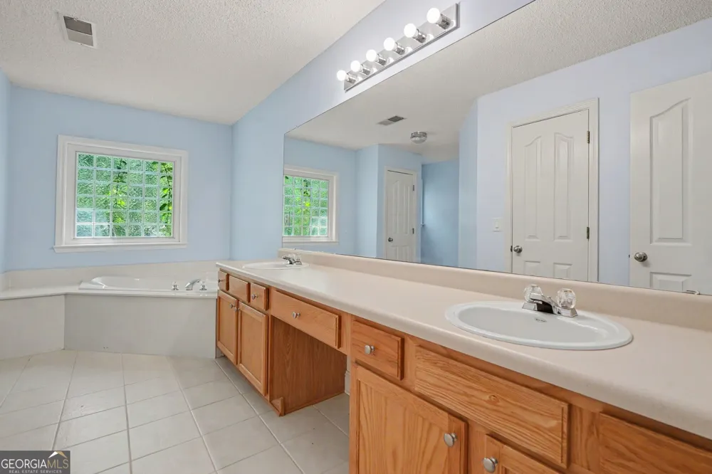 306 Park Chase CT Griffin, GA 30224