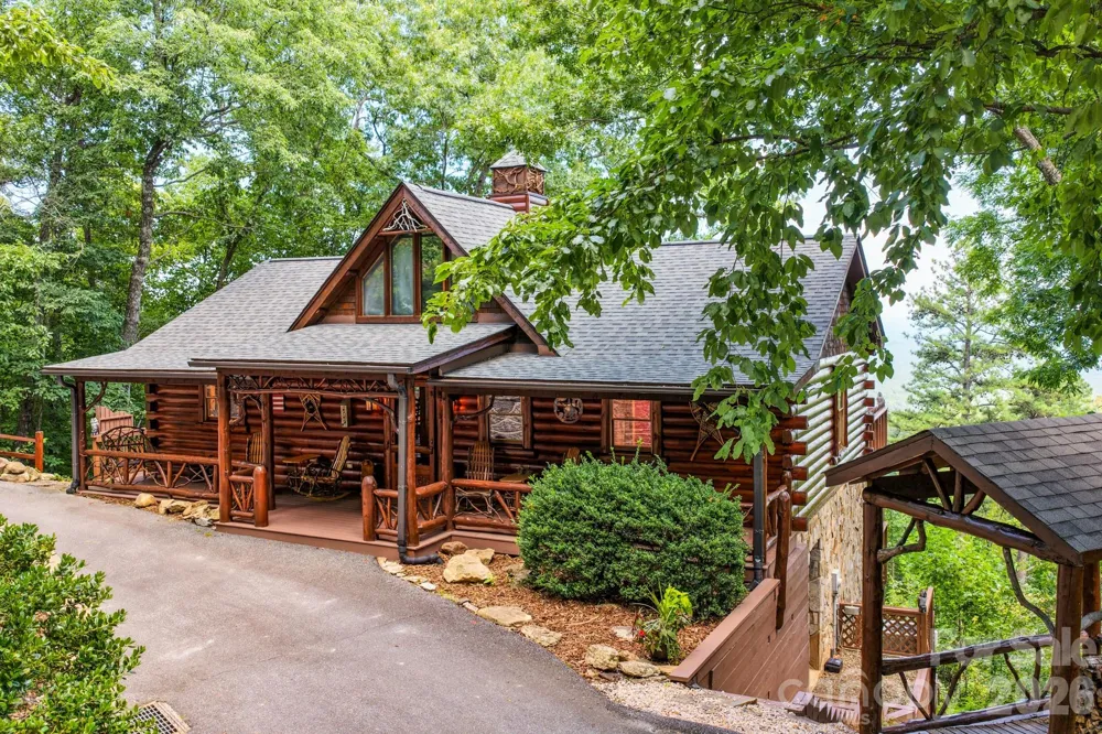 155 Hickory Nut Lane Lake Lure, NC 28746