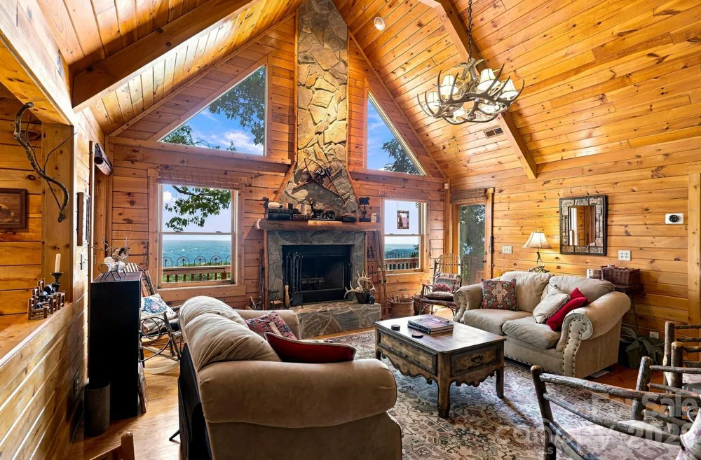155 Hickory Nut Lane Lake Lure, NC 28746