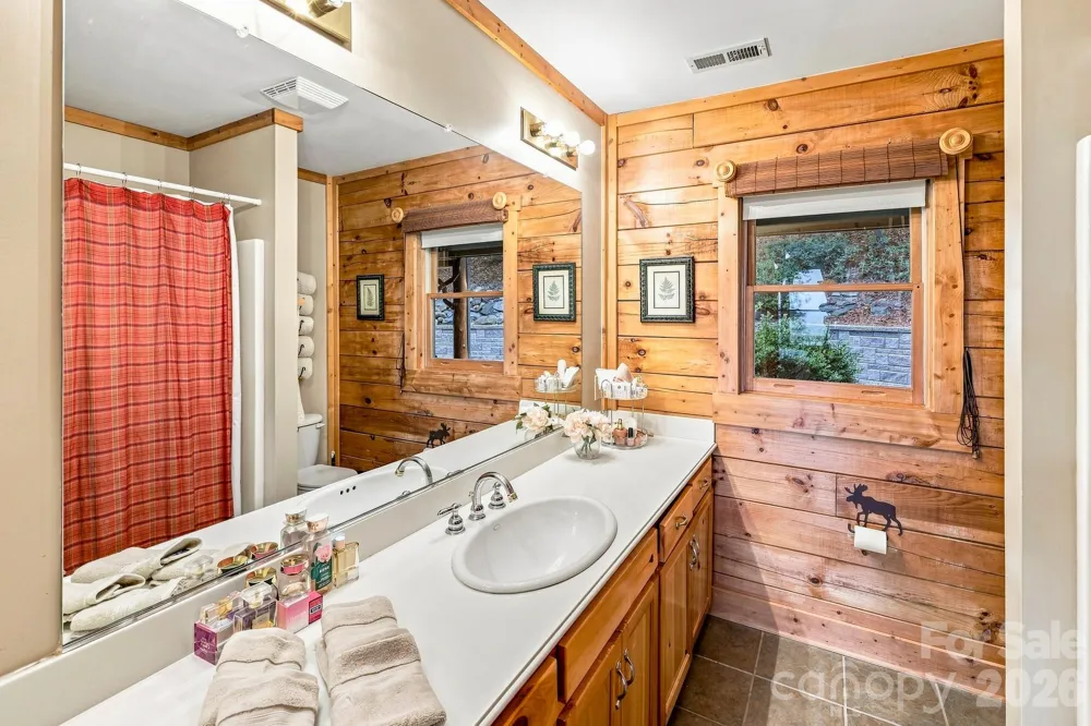 155 Hickory Nut Lane Lake Lure, NC 28746