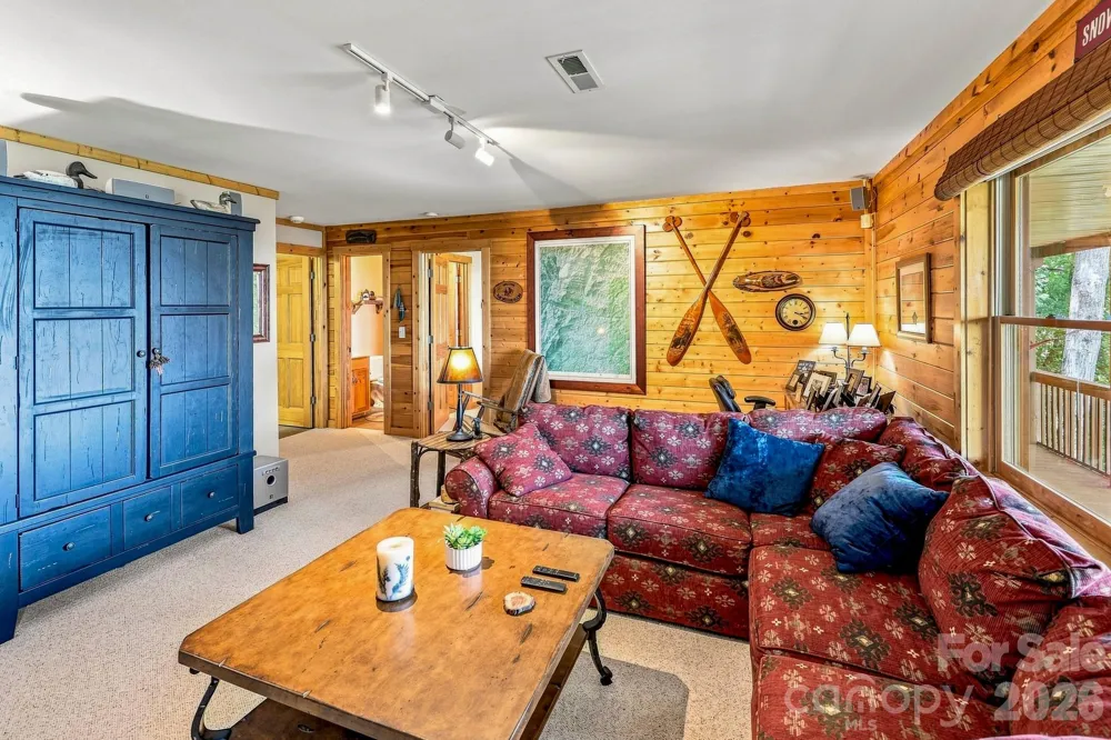155 Hickory Nut Lane Lake Lure, NC 28746
