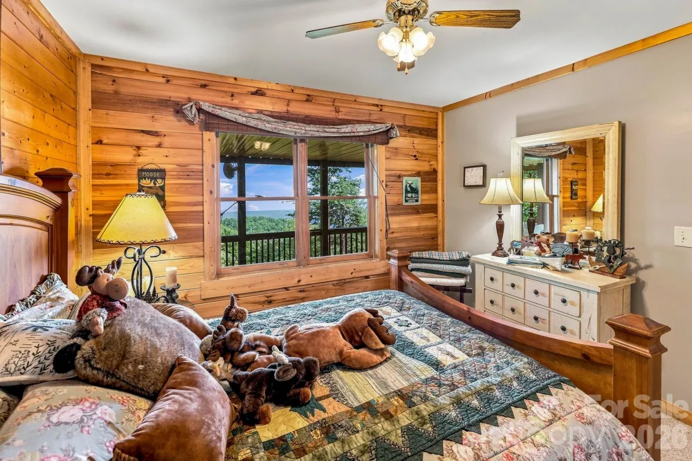 155 Hickory Nut Lane Lake Lure, NC 28746