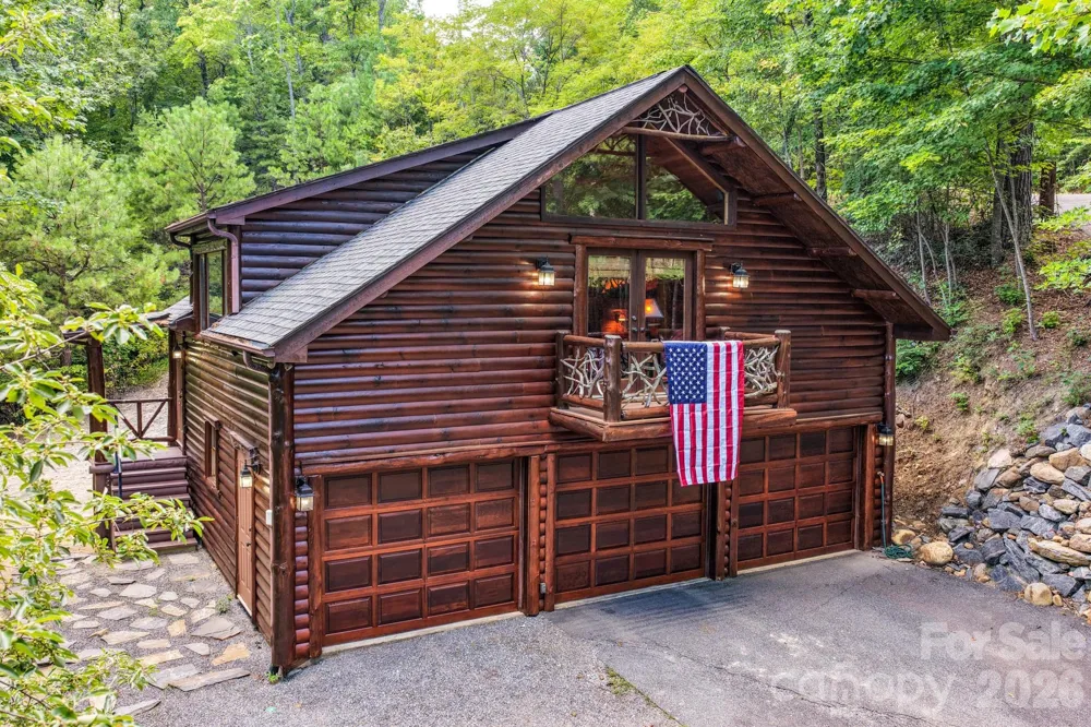 155 Hickory Nut Lane Lake Lure, NC 28746