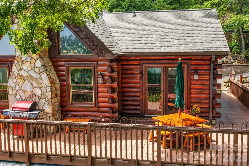 155 Hickory Nut Lane Lake Lure, NC 28746