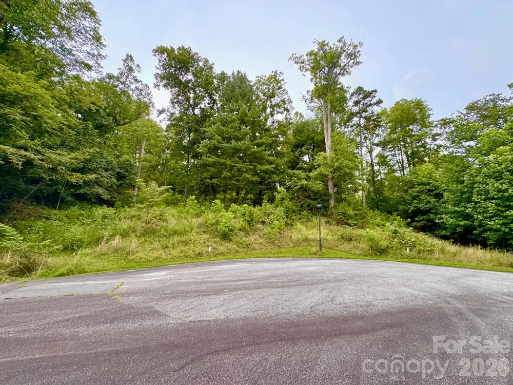 120 Ben Lippen School Road Asheville, NC 28806