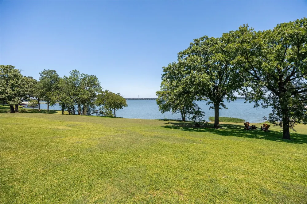 9959 Waterfront Trail Rowlett, TX 75087