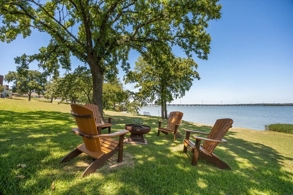 9959 Waterfront Trail Rowlett, TX 75087