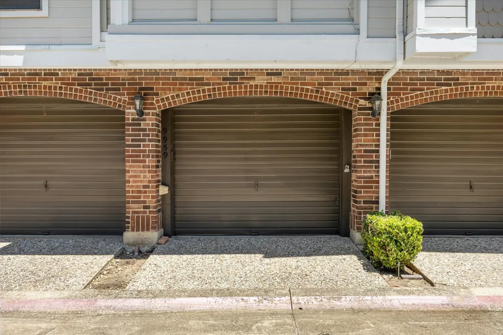 9959 Waterfront Trail Rowlett, TX 75087