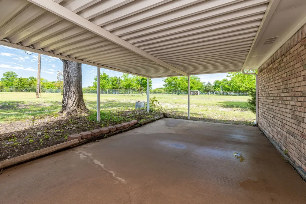 1905 Shady Lane Lucas, TX 75002