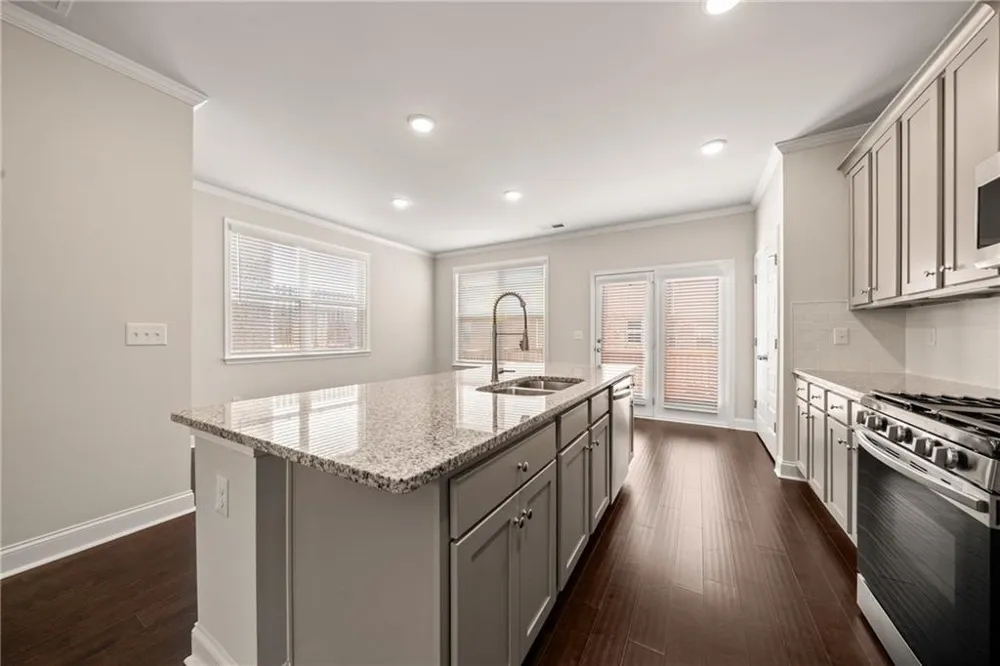 2695 La Rive Drive Duluth, GA 30097