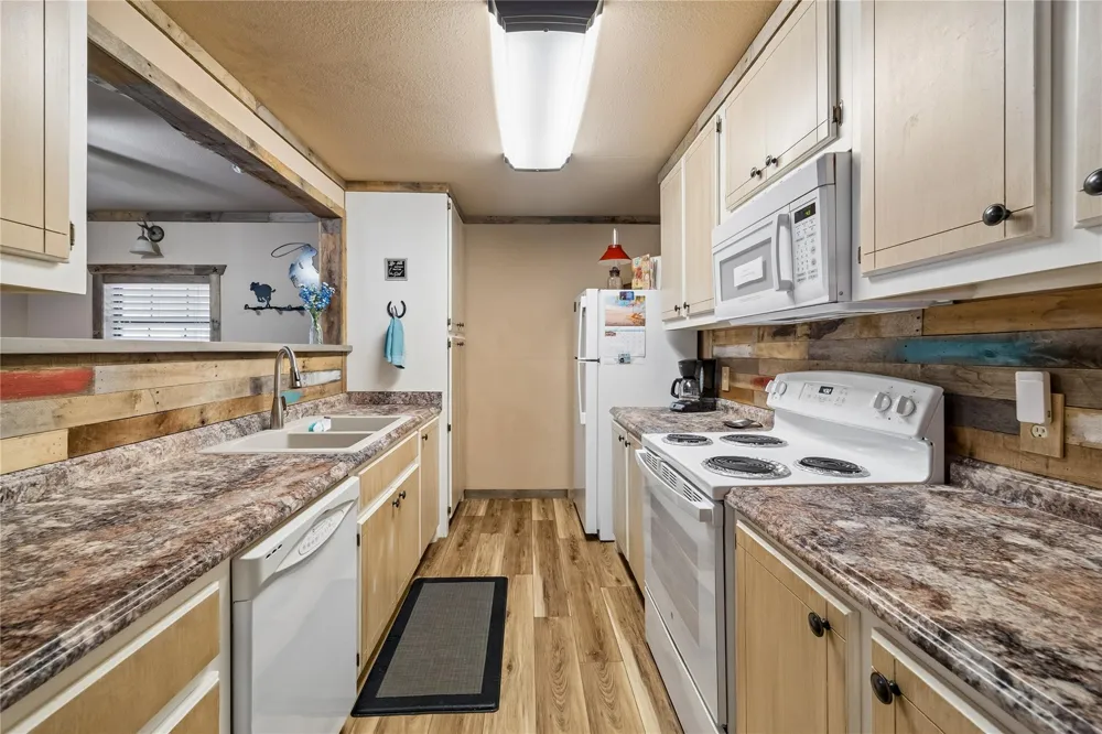 26904 Brentwood Road Splendora, TX 77372