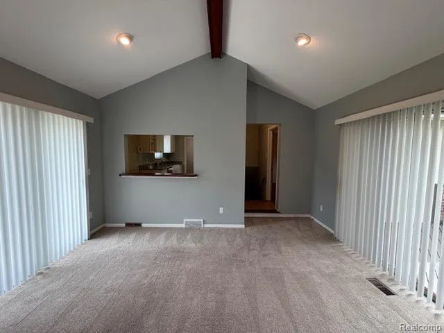 16928 Wetherby Street Beverly Hills Village, MI 48025