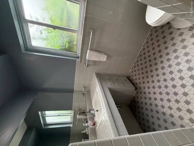16928 Wetherby Street Beverly Hills Village, MI 48025