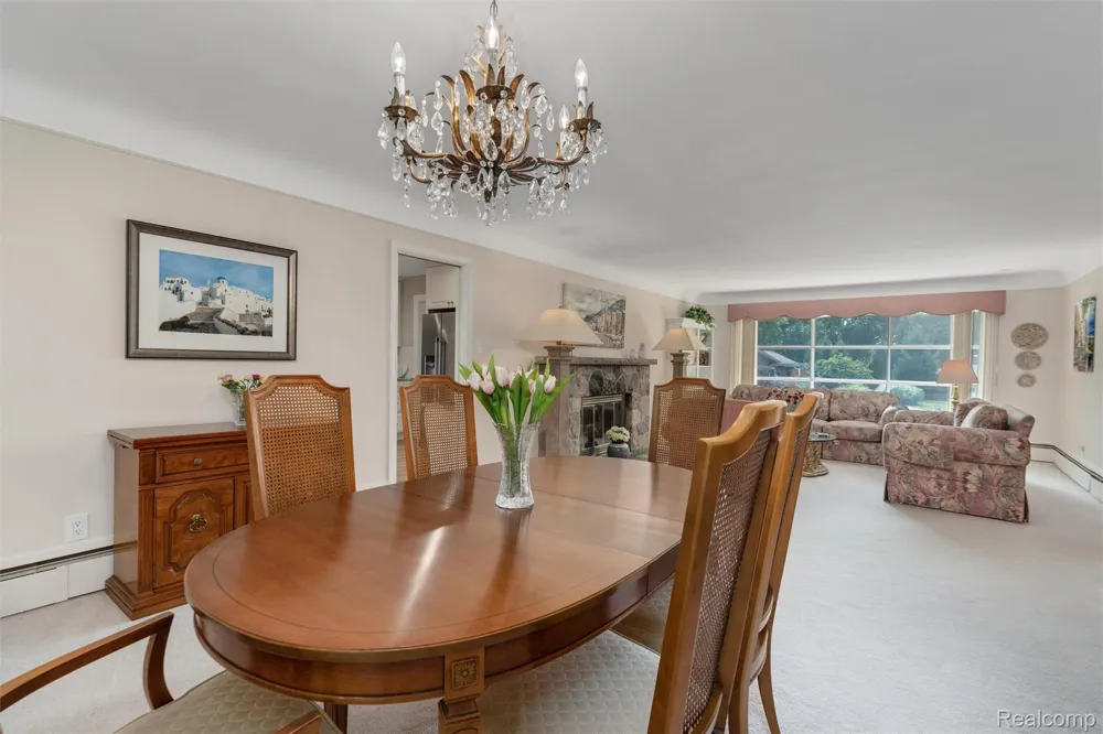 24800 Cromwell Drive Franklin Village, MI 48025