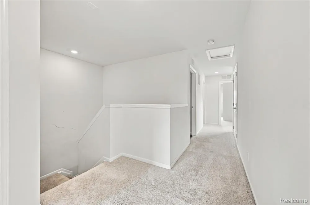 8678 Pioneer Street #9 Washington Township, MI 48094