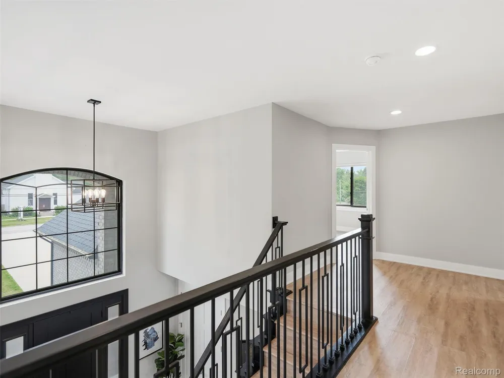 3007 28 Mile Road Washington Township, MI 48094