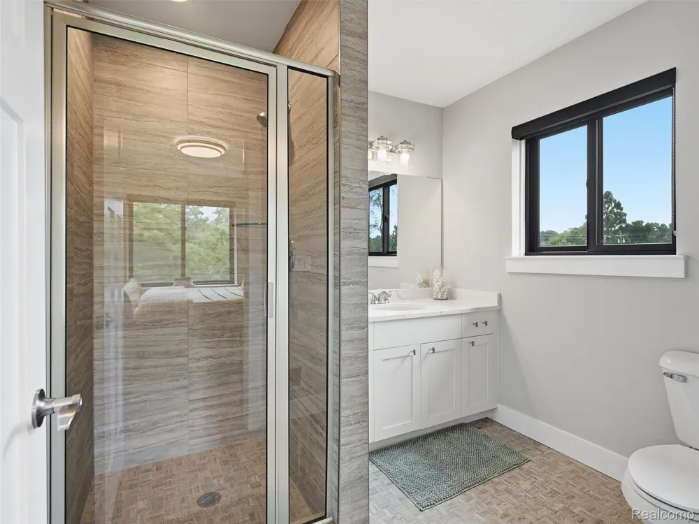 3007 28 Mile Road Washington Township, MI 48094