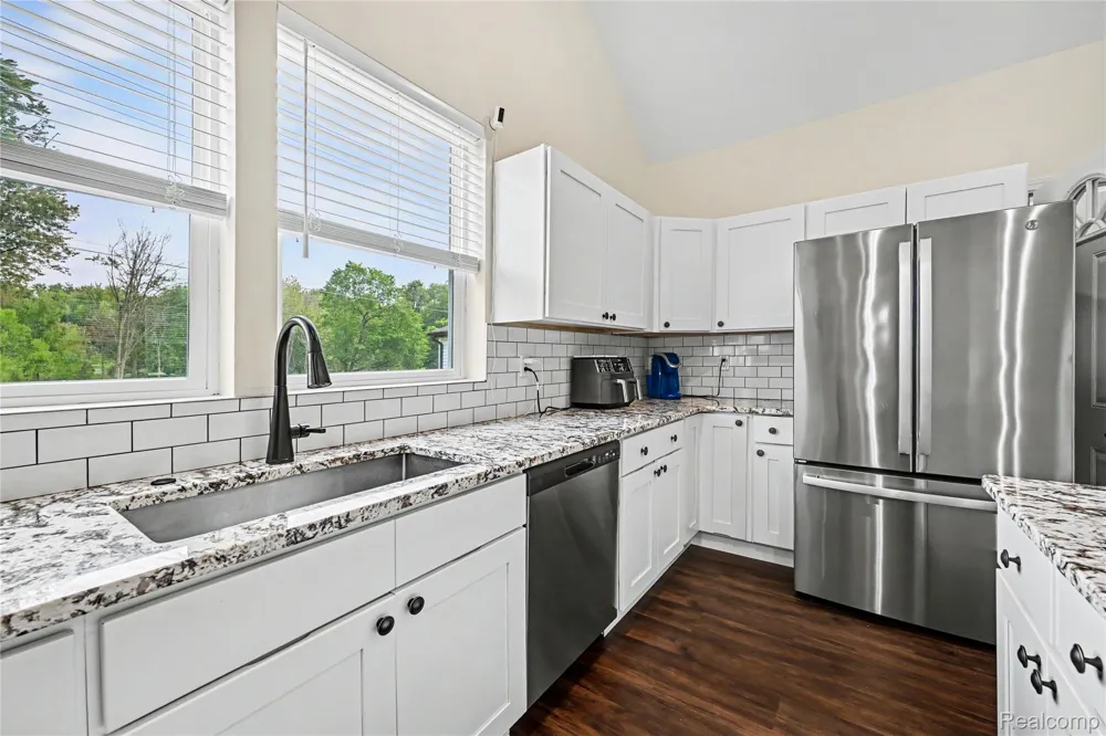 4086 W Commerce Road Milford Charter Township, MI 48380