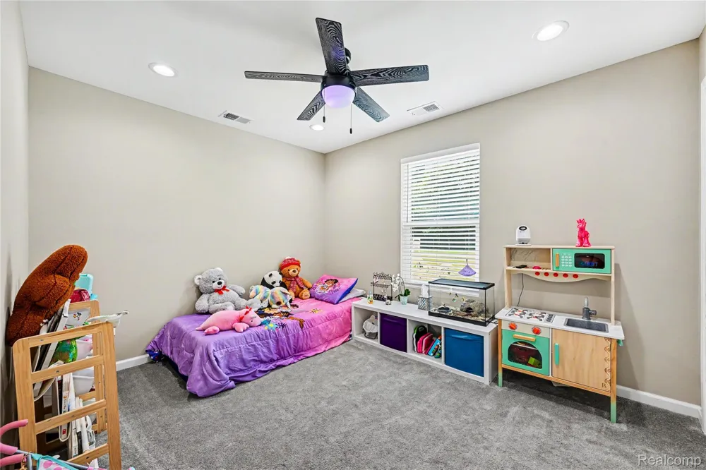 4086 W Commerce Road Milford Charter Township, MI 48380