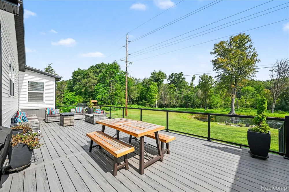 4086 W Commerce Road Milford Charter Township, MI 48380