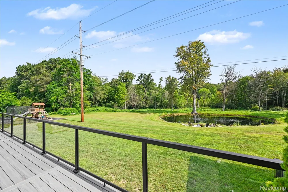 4086 W Commerce Road Milford Charter Township, MI 48380