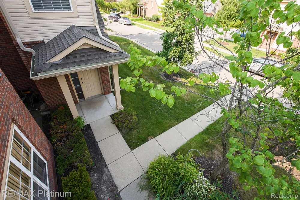 4004 Cornerstone Drive Canton Charter Township, MI 48188