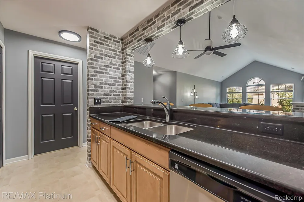 4004 Cornerstone Drive Canton Charter Township, MI 48188