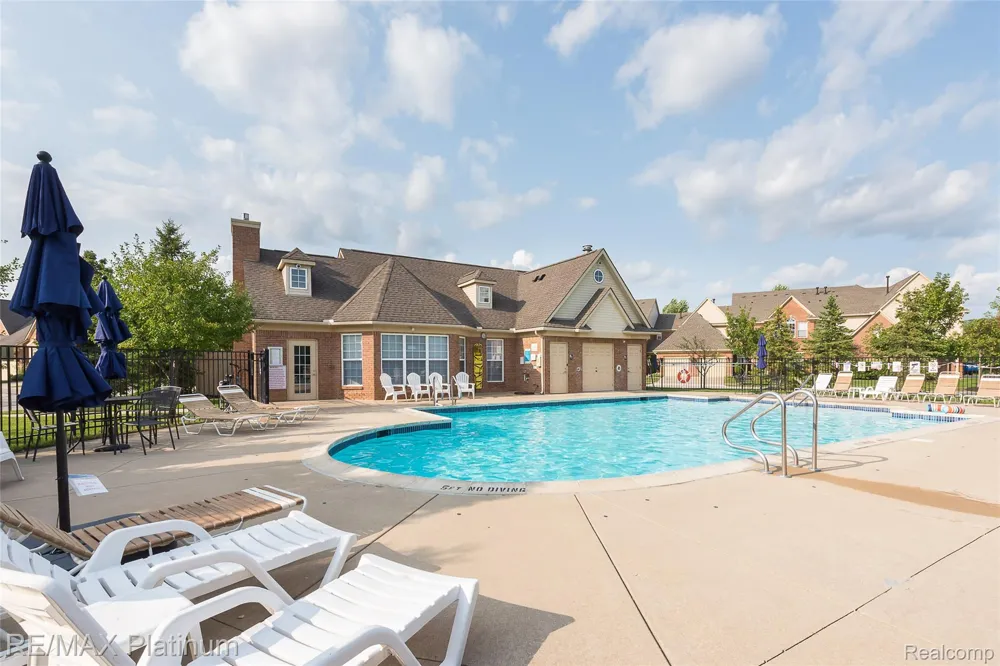 4004 Cornerstone Drive Canton Charter Township, MI 48188