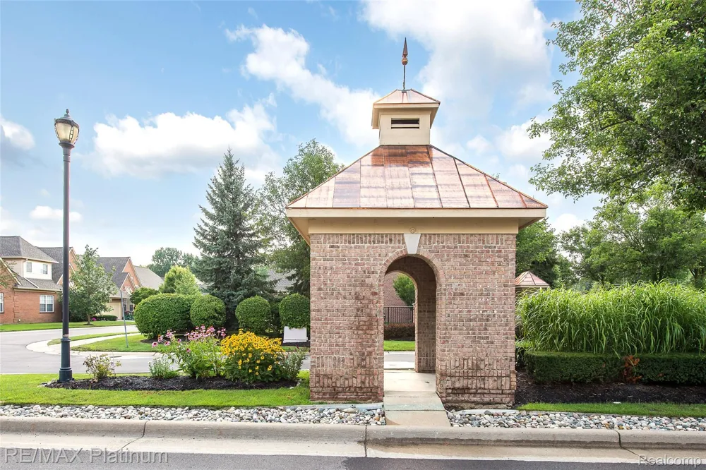 4004 Cornerstone Drive Canton Charter Township, MI 48188