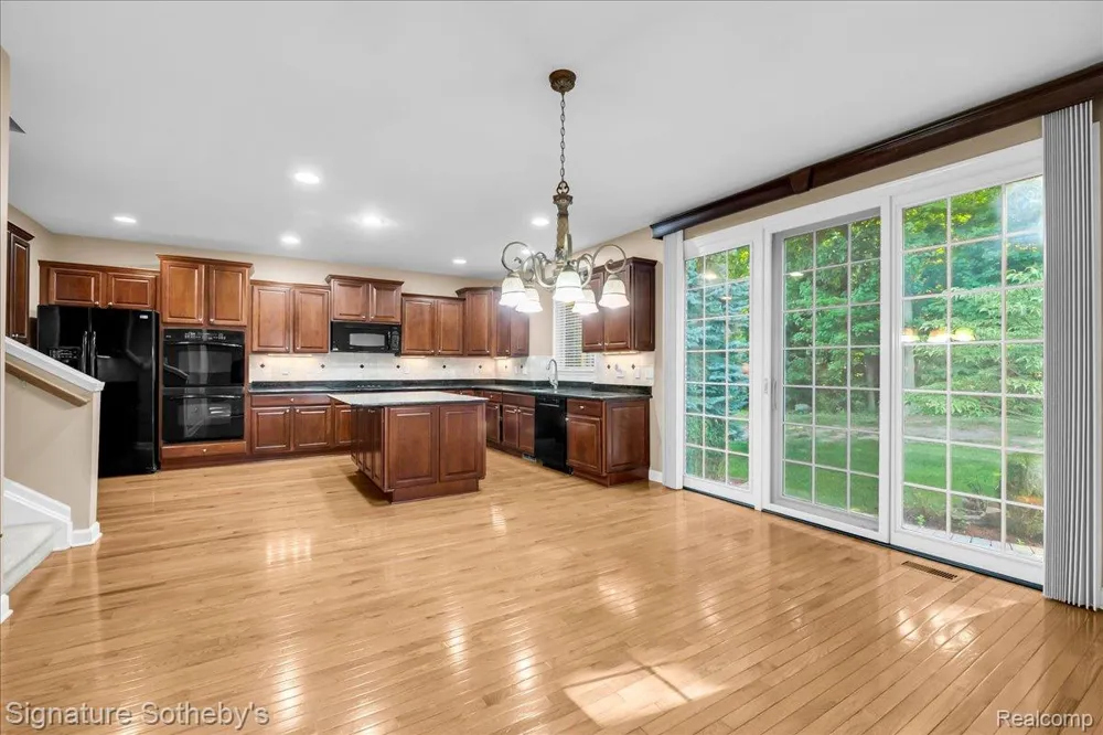 16324 Brook Trout Lane Northville Township, MI 48168