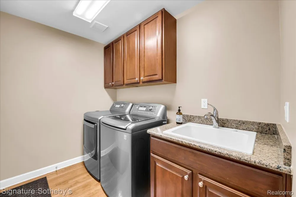 16324 Brook Trout Lane Northville Township, MI 48168