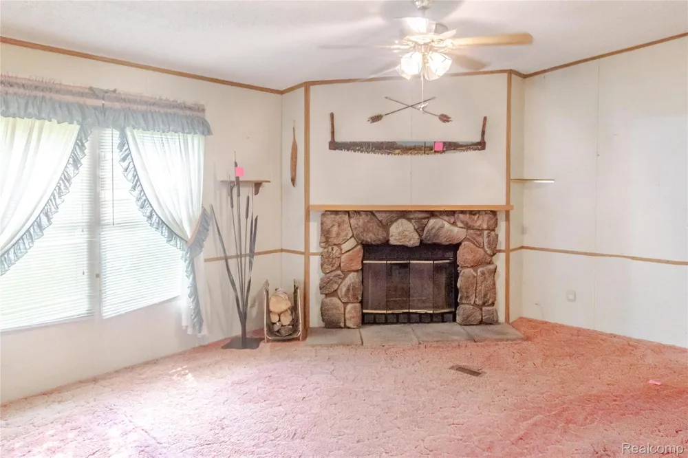6721 Senate St #406 Van Buren Charter Township, MI 48111