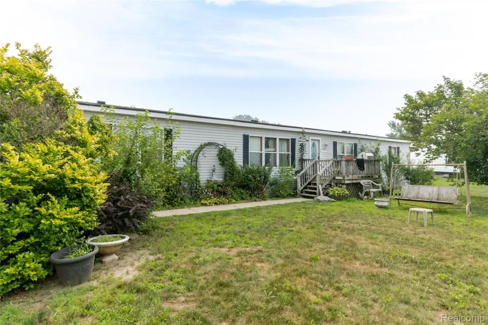 6721 Senate St #406 Van Buren Charter Township, MI 48111