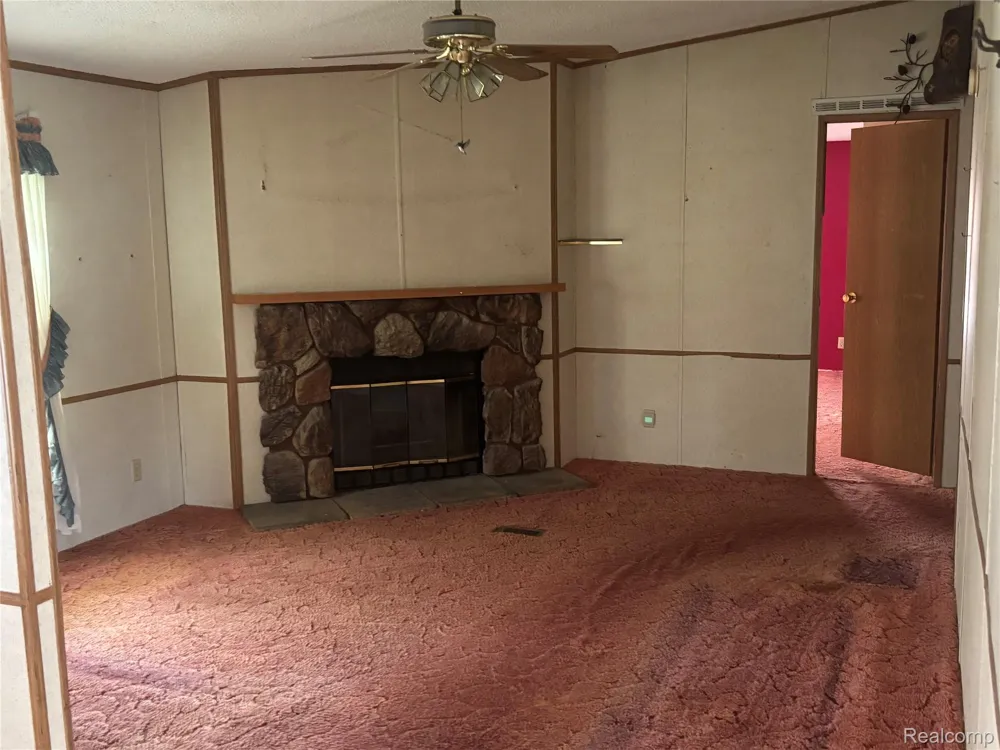 6721 Senate St #406 Van Buren Charter Township, MI 48111