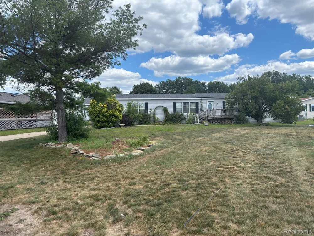 6721 Senate St #406 Van Buren Charter Township, MI 48111