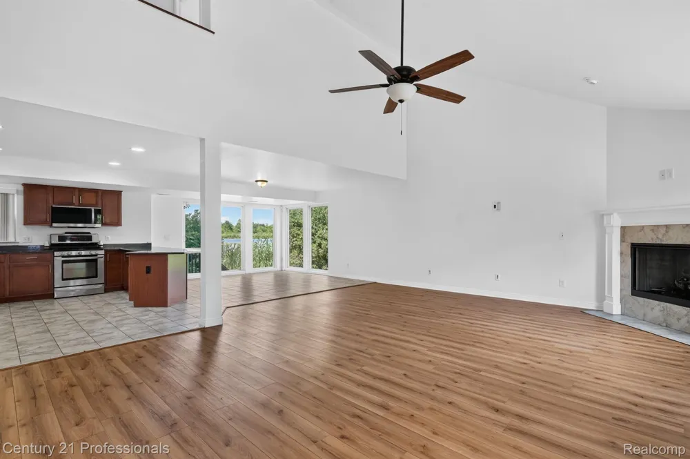 2042 Decker Road Walled Lake City, MI 48390